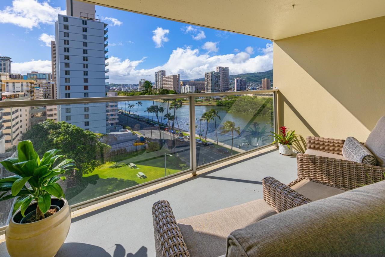 Beautifully Upgraded Studio Close To Waikiki Beach Lägenhet Honolulu Exteriör bild